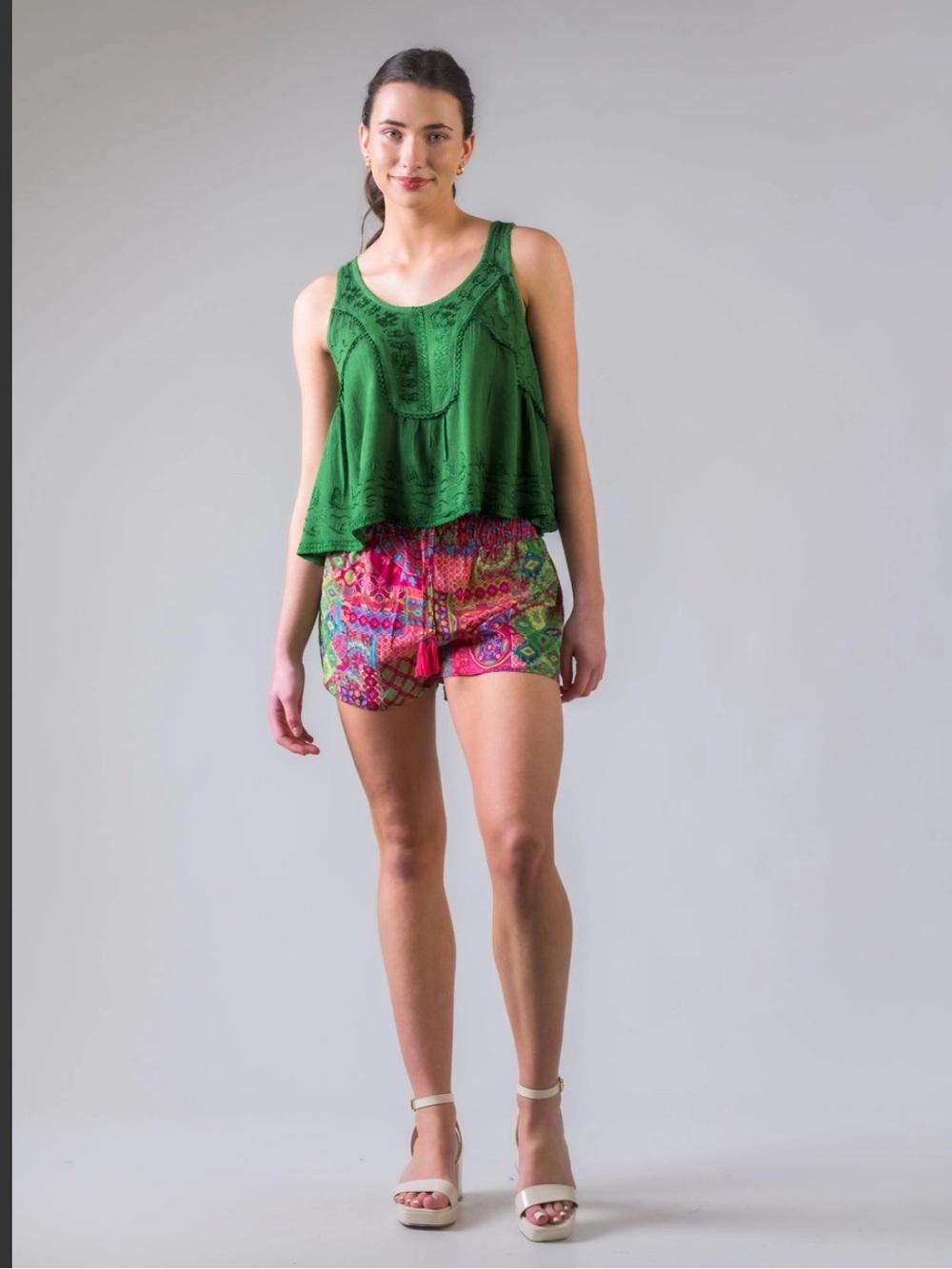 Boho Embroidered Scoop Neck Tank Top - Green